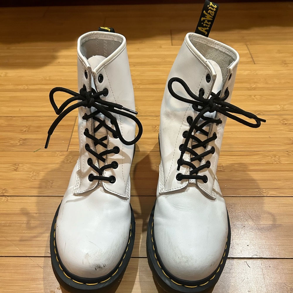 BRAND NEW DOC MARTINS